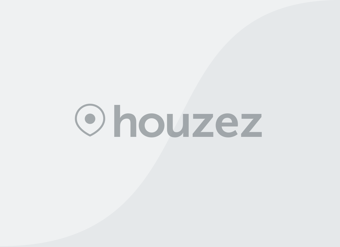 #406 830 Centre Avenue NE, Calgary, Alberta, T2E 9C3